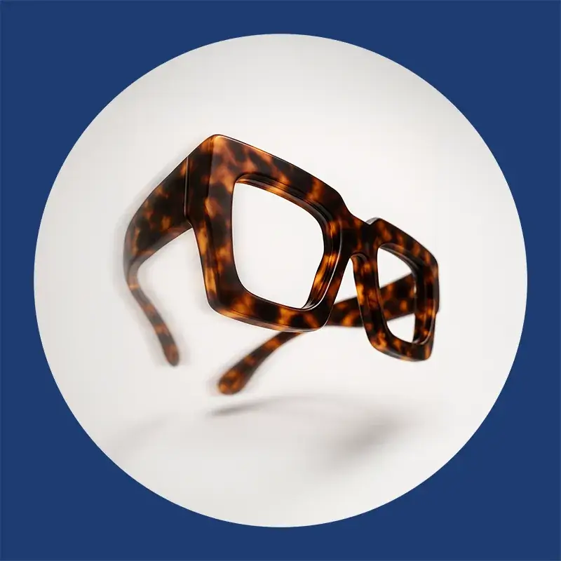 Fashion glasses in the BE•ICON cutout pupil